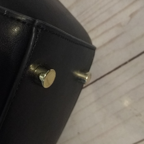 Faux leather bag by Werllands 🍀🌸 - Picture 10 of 11